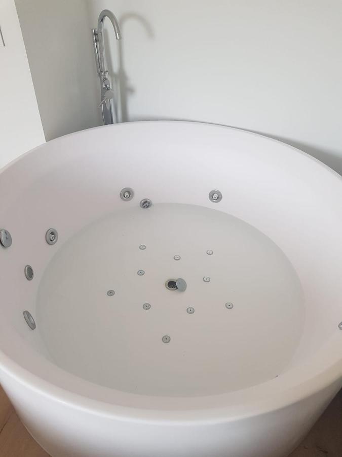 Apartment Dos Alas Rojas, Casa Con Jacuzzi Para Dos Personas Melida (Valladolid)